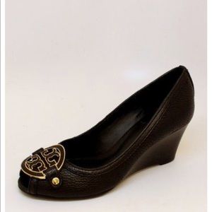 Hardly worn Tory Burch Wedges - Amanda